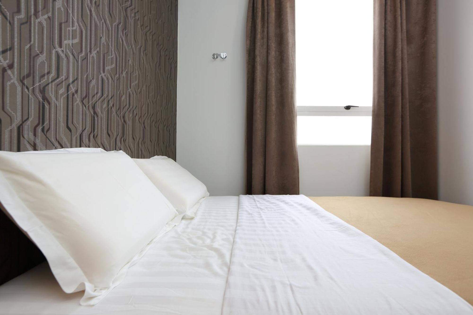1 Hotel Taman Connaught Kuala Lumpur Exterior photo